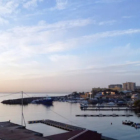 Bed & Breakfast Baia Di Ognina *